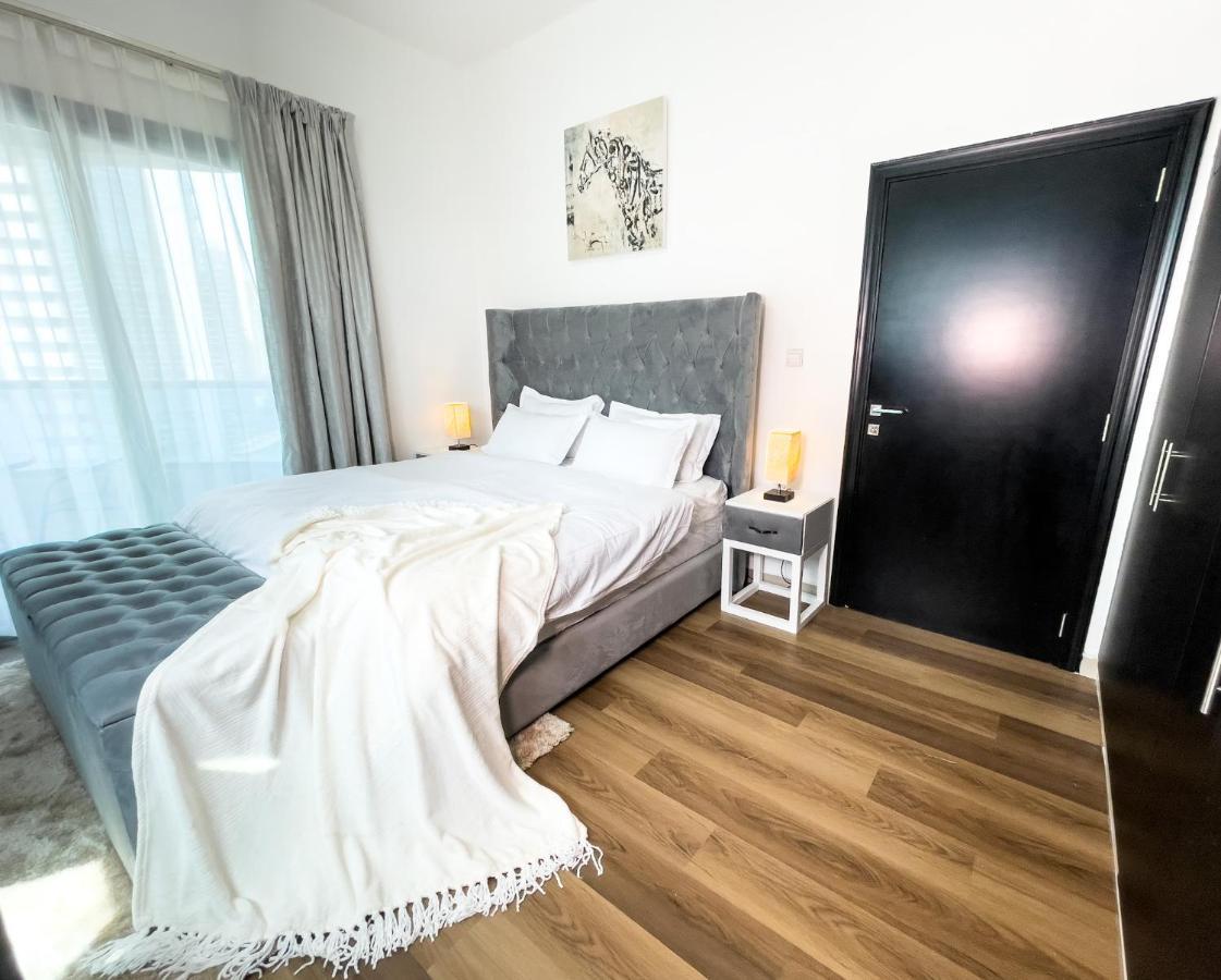 Luxury Room With Marina View Close To Jbr Beach And Metro With Shared Kitchen Dubaj Zewnętrze zdjęcie